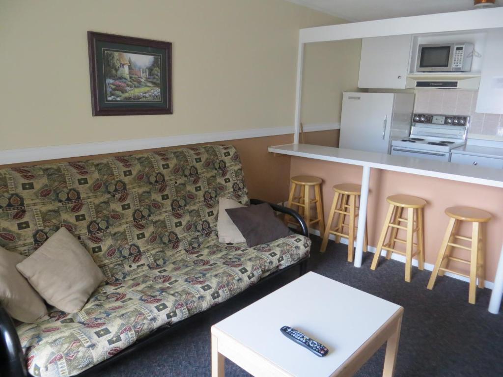 Harrison Village Motel Harrison Hot Springs Δωμάτιο φωτογραφία