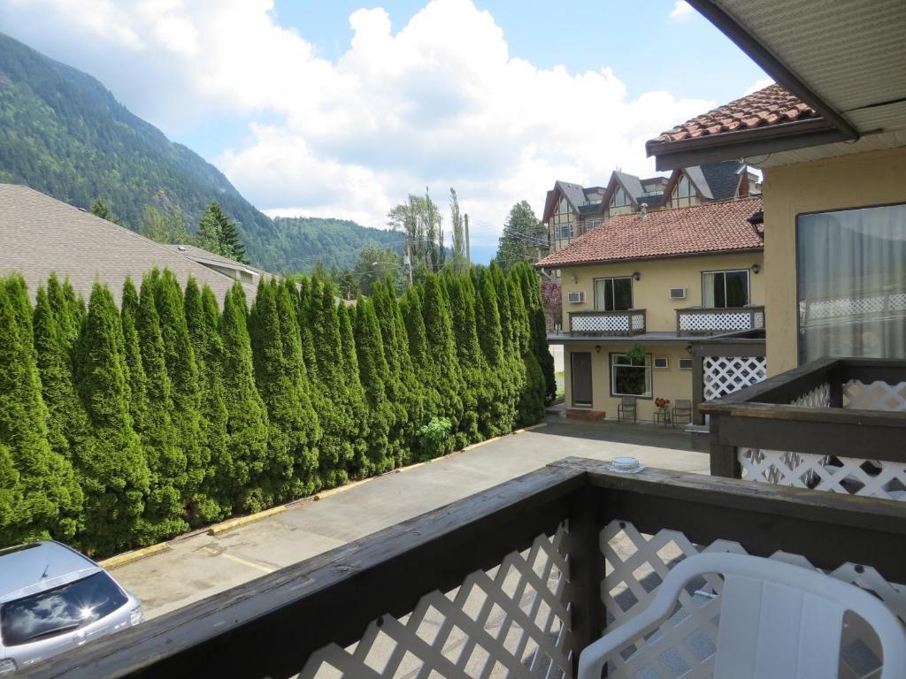 Harrison Village Motel Harrison Hot Springs Δωμάτιο φωτογραφία