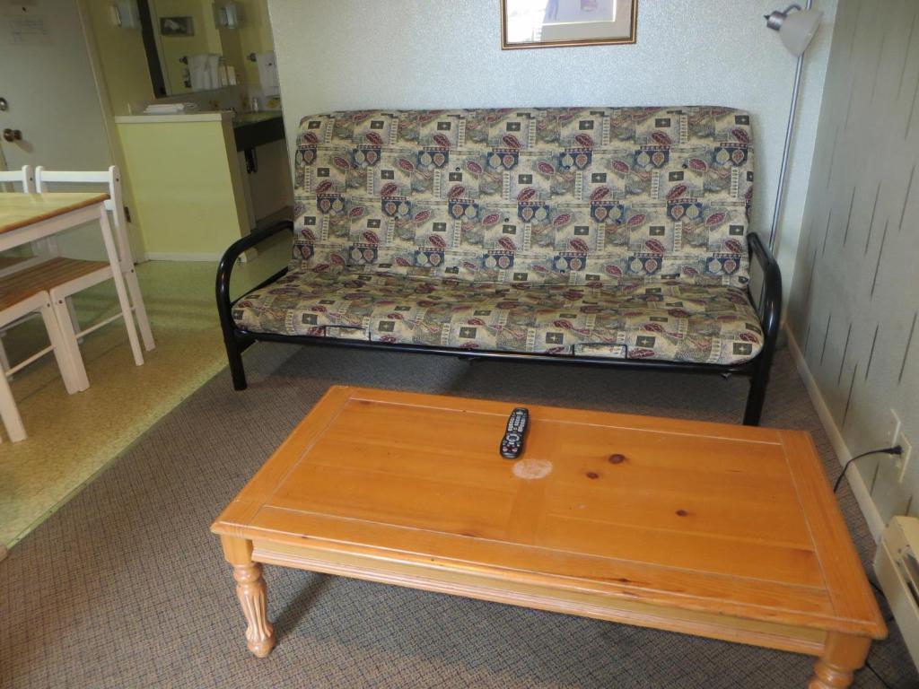 Harrison Village Motel Harrison Hot Springs Δωμάτιο φωτογραφία